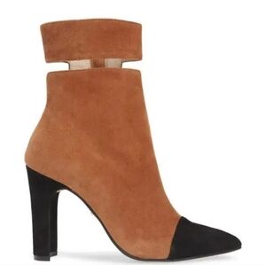 42 GOLD Kiki  Tan Suede Pointed Toe Bootie with Black Cap Toe Size 10/ 41M